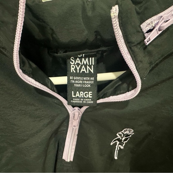 Black and Purple nylon half zip - Picture 3 of 3